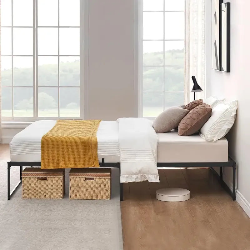 Struttura letto a piattaforma in metallo nero, altezza 35,5 cm, una piazza/una piazza e mezza/matrimoniale, 1–2 persone