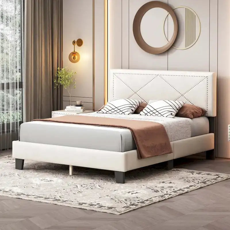 Struttura letto matrimoniale in velluto beige/blu con testiera rivettata, per 2