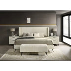 Set letto a pannelli con testiera ad alette in velluto a coste color crema con 2 comodini e panca (Queen/King, 2 persone)