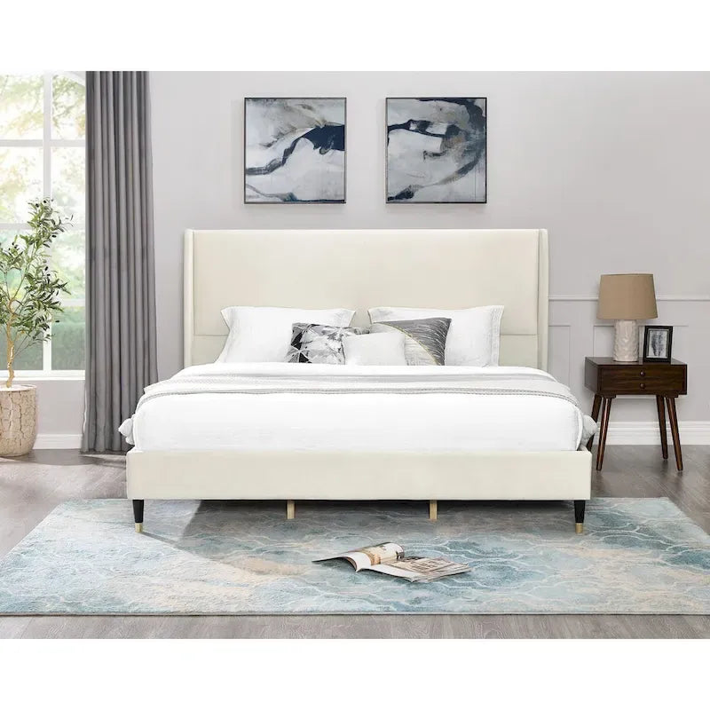Letto a piattaforma in velluto beige con testiera ad ali, Queen/King, 2 persone